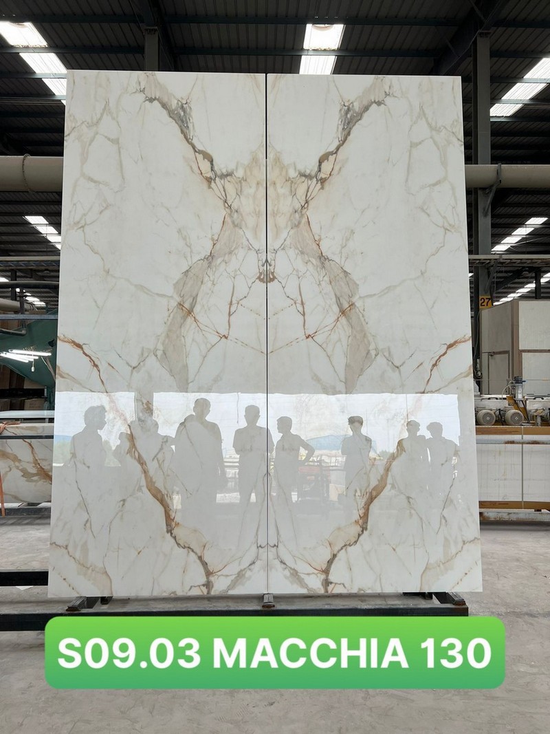 S01.08 - Macchia - 3200x800/1300x15